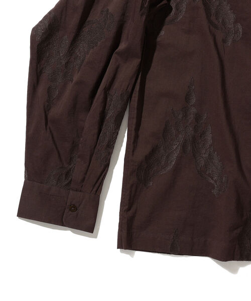 BEAMS LIGHTS(ビームスライツ)の「BEAMS LIGHTS / ボイル エンブロイド シャツ(シャツ/ブラウス・メンズ・ブラック/ブラウン・SMALL/MEDIUM/LARGE)」の4枚目の写真