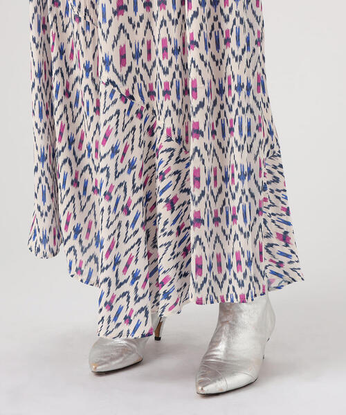 ISABEL MARANT(イザベルマラン)の「ISABEL MARANT ETOILE ALONA レーヨン プリントロングスカート(スカート・レディース・ホワイト系その他/レッド系その他2・36/34)」の10枚目の写真