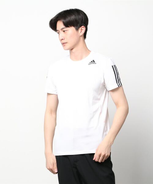 adidas(アディダス)の「【別注】アディダス adidas PRIMEBLUE AEROREADY 3ストライプス スリム半袖Tシャツ 限定コラボ(Tシャツ/カットソー・メンズ・ブラック/ホワイト・L/M/3L/LL/S)」の1枚目の写真