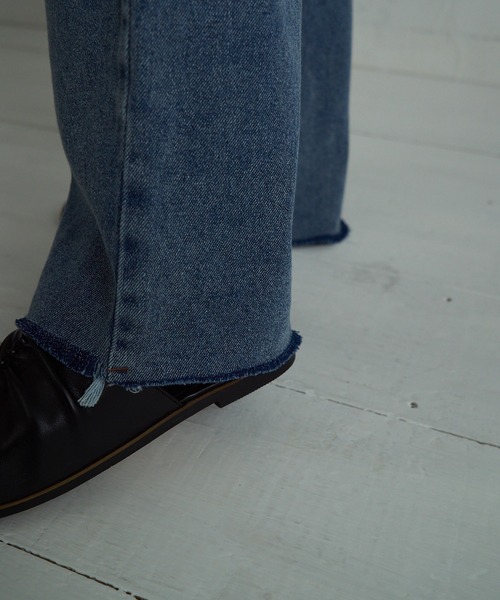 4youstory(フォーユーストーリー)の「【4youstory】デニムハイウエストパンツ(デニムパンツ・レディース・グレー/オフホワイト/ブルー/ブルー系その他・SMALL/MEDIUM)」の14枚目の写真