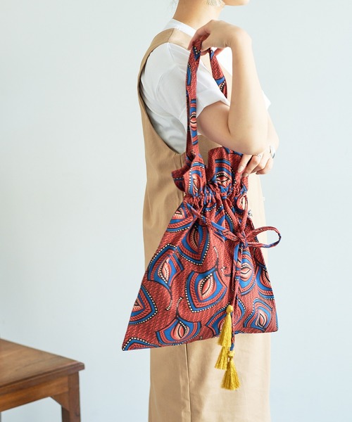 Pal collection（パルコレクション）の「アフリカ柄巾着バッグ（トートバッグ・レディース・カーキ/レッド/ホワイト・FREE）」の4枚目の写真