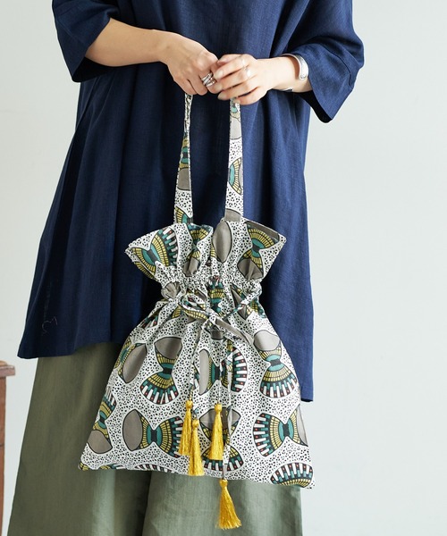 Pal collection（パルコレクション）の「アフリカ柄巾着バッグ（トートバッグ・レディース・カーキ/レッド/ホワイト・FREE）」の13枚目の写真