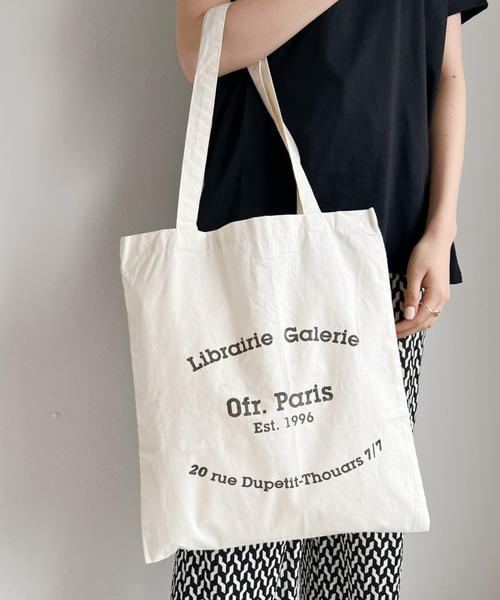 CLEA（クレア）の「Paris ロゴ トートバッグ（トートバッグ・レディース・ブラック/パープル/ピンク/グリーン/アイボリー・FREE）」の2枚目の写真