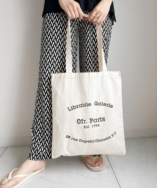 CLEA（クレア）の「Paris ロゴ トートバッグ（トートバッグ・レディース・ブラック/パープル/ピンク/グリーン/アイボリー・FREE）」の6枚目の写真