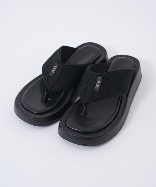 JETEE（ジュテ）の「JETEE tongsサンダル（サンダル・レディース・ブラック/アイボリー・MEDIUM/LARGE）」の16枚目の写真