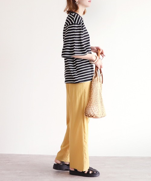 reca(レカ)の「袖タック入りボーダーTシャツ(Tシャツ/カットソー・レディース・ブラック/ホワイト/ブルー/ベージュ・FREE)」の10枚目の写真