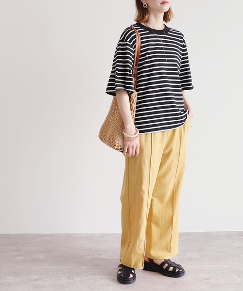 reca(レカ)の「袖タック入りボーダーTシャツ(Tシャツ/カットソー・レディース・ブラック/ホワイト/ブルー/ベージュ・FREE)」の9枚目の写真