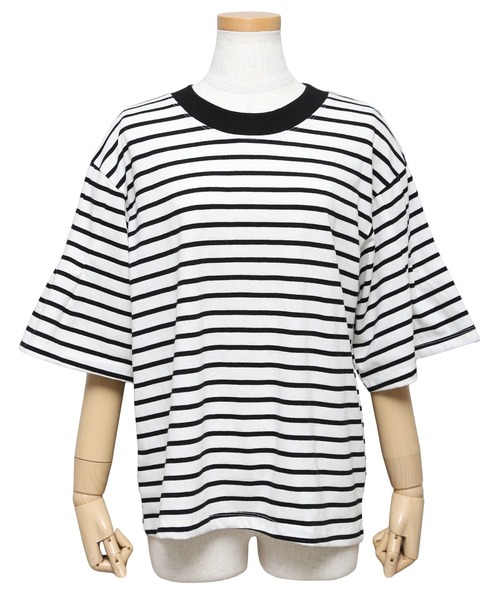 reca(レカ)の「袖タック入りボーダーTシャツ(Tシャツ/カットソー・レディース・ブラック/ホワイト/ブルー/ベージュ・FREE)」の21枚目の写真