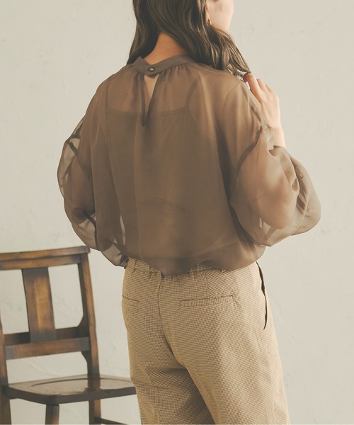 Ambre Neige（アンブルネージュ）の「2WAYシアーブラウス／【WEB/EC限定商品】（シャツ/ブラウス・レディース・ブラック/ベージュ/アイボリー/モカ・FREE）」の18枚目の写真