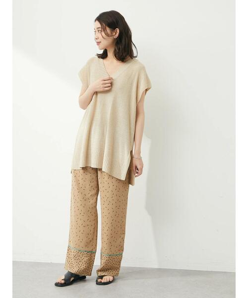 Green　Parks（グリーンパークス）の「テープヤーンニットVネックベスト（ベスト・レディース・ブラウン/グリーン/ライトベージュ・FREE）」の13枚目の写真