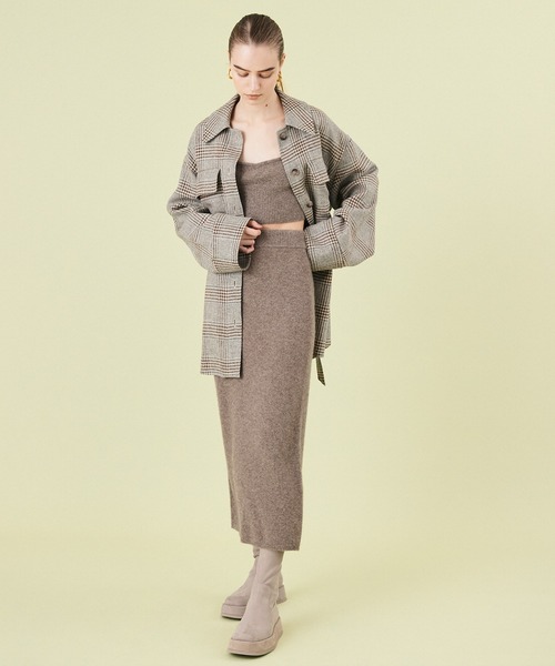 ESTNATION（エストネーション）の「COLUMN / フラフィーニットビスチェ＜PARMANENT＞（ニット/セーター・レディース・チャコールグレー/ライトブラウン・FREE）」の7枚目の写真