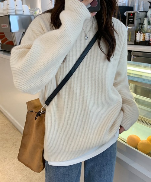 ECLIN（エクラン）の「オーバーサイズクルーネック畦編みプルオーバー（ニット/セーター・レディース・グリーン/アイボリー/モカ/ブルー系その他・FREE）」の12枚目の写真