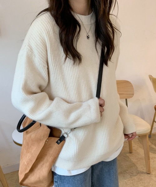 ECLIN（エクラン）の「オーバーサイズクルーネック畦編みプルオーバー（ニット/セーター・レディース・グリーン/アイボリー/モカ/ブルー系その他・FREE）」の16枚目の写真