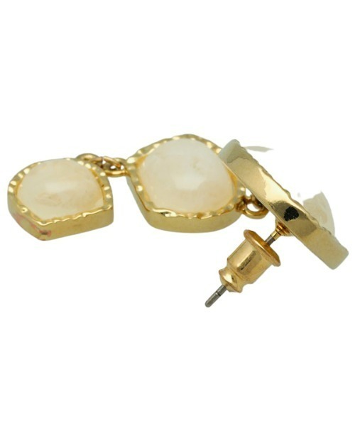 EIMY ISTOIRE（エイミーイストワール）の「ニュアンスストーンピアス（ネックレス・レディース・ホワイト・FREE）」の5枚目の写真