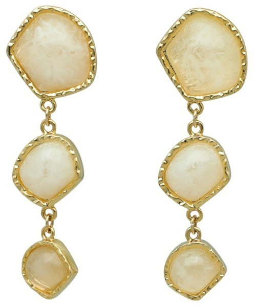 EIMY ISTOIRE（エイミーイストワール）の「ニュアンスストーンピアス（ネックレス・レディース・ホワイト・FREE）」の2枚目の写真