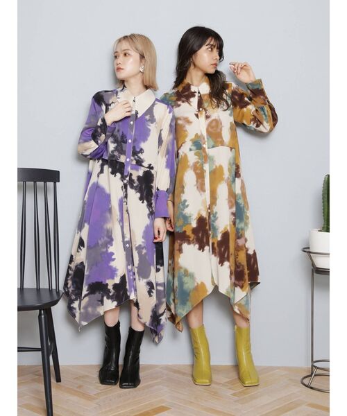 MURUA（ムルーア）の「【WEB限定 ITEM】アートプリントシャツ