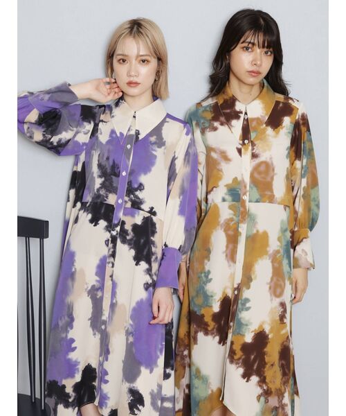 MURUA(ムルーア)の「【WEB限定 ITEM】アートプリントシャツワンピース(ワンピース・レディース・パープル/カーキ・FREE)」の19枚目の写真