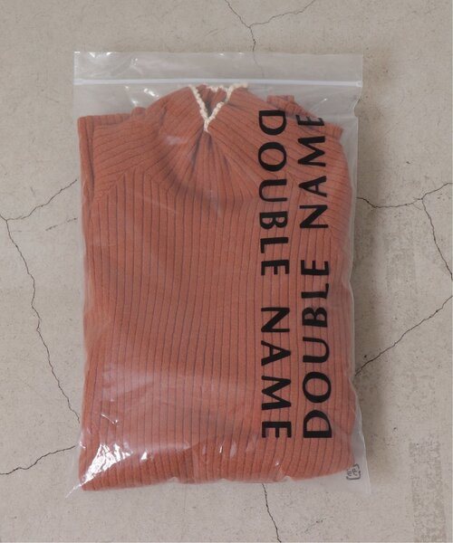 DOUBLE NAME(ダブルネーム)の「抗菌防臭アンチピリングハイネックラグランニット(ニット/セーター・レディース・ブラック/サックスブルー/キャメル/キナリ・FREE)」の15枚目の写真