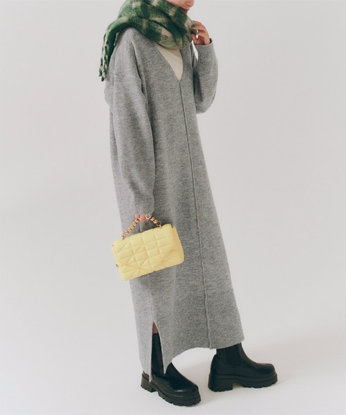 titivate（ティティベイト）の「深Vﾈｯｸﾆｯﾄﾜﾝﾋﾟｰｽ（ワンピース・レディース・ブラック/ブラウン/レッド/グレー/グリーン/アイボリー/ピンク・S/M）」の16枚目の写真