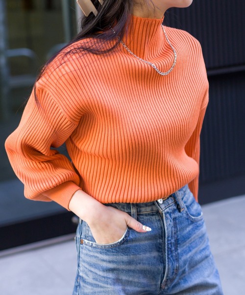 SpRay(スプレイ)の「ボリューム袖ボトルネックニット(ニット/セーター・レディース・ブラウン/ピンクベージュ/ダークグリーン/レッド系その他/ラベンダー/ブラック/アイボリー/オレンジ/ピンク/ブルー/ライトベージュ/イエロー/ライトオレンジ系/ライトブルー/ライトグリーン・FREE)」の15枚目の写真