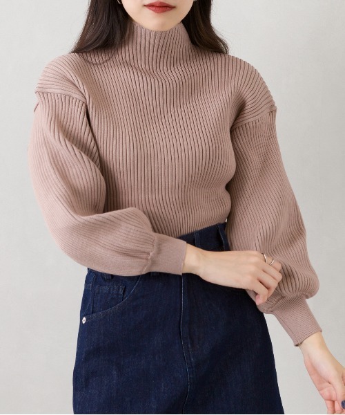 SpRay(スプレイ)の「ボリューム袖ボトルネックニット(ニット/セーター・レディース・ブラウン/ピンクベージュ/ダークグリーン/レッド系その他/ラベンダー/ブラック/アイボリー/オレンジ/ピンク/ブルー/ライトベージュ/イエロー/ライトオレンジ系/ライトブルー/ライトグリーン・FREE)」の12枚目の写真