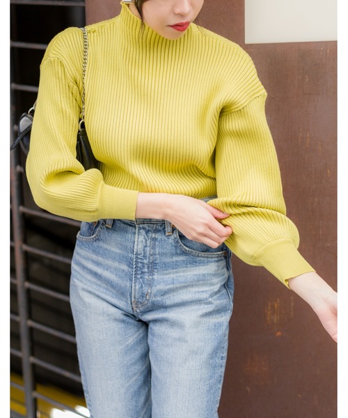 SpRay(スプレイ)の「ボリューム袖ボトルネックニット(ニット/セーター・レディース・ブラウン/ピンクベージュ/ダークグリーン/レッド系その他/ラベンダー/ブラック/アイボリー/オレンジ/ピンク/ブルー/ライトベージュ/イエロー/ライトオレンジ系/ライトブルー/ライトグリーン・FREE)」の10枚目の写真