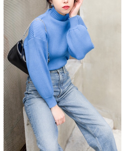 SpRay(スプレイ)の「ボリューム袖ボトルネックニット(ニット/セーター・レディース・ブラウン/ピンクベージュ/ダークグリーン/レッド系その他/ラベンダー/ブラック/アイボリー/オレンジ/ピンク/ブルー/ライトベージュ/イエロー/ライトオレンジ系/ライトブルー/ライトグリーン・FREE)」の7枚目の写真