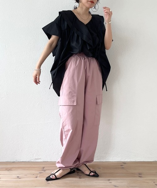 wee9s（ウィークス）の「2way cargo pants / オールシーズン履ける！ウエストゴム2wayカーゴパンツ（カーゴパンツ・レディース・カーキ/ブラック/アイボリー/ピンク/ベージュ/オレンジ・FREE）」の16枚目の写真