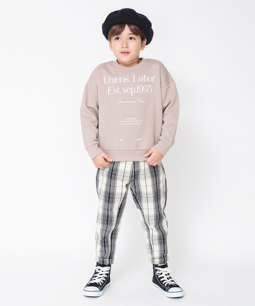 BRANSHES（ブランシェス）の「【bコレ】グラフィック裏起毛トレーナー（スウェット・キッズ・ネイビー/ブラウン/グレー/レッド/ブルー/グリーン/アイボリー/ブラック/ベージュ/ホワイト・90/100/110/120/130/140/150/160）」の16枚目の写真