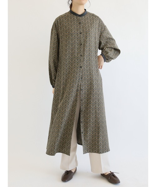 Samansa Mos2 blue（サマンサモスモスブルー）の「花柄ワンピース（ワンピース・レディース・ブルー/ブラック/ネイビー・ﾌﾘ-）」の15枚目の写真