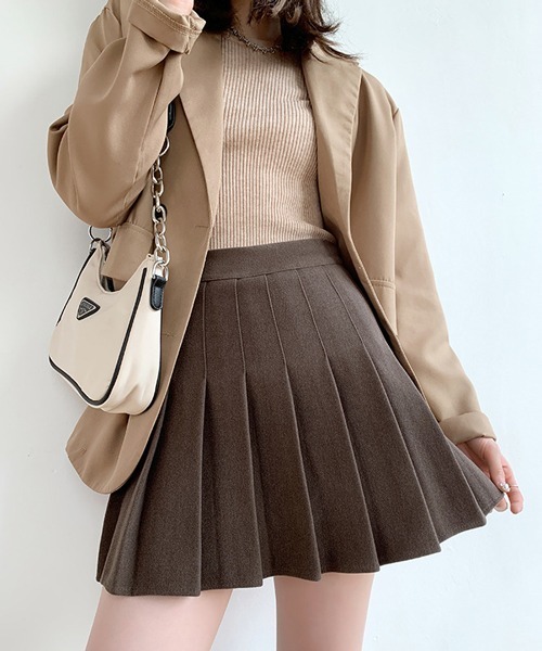 Nia（ニア）の「Nia(ニア)/プリーツミニスカート（スカート・レディース・キャメル/アイボリー/グレー/ライトグレー/ブラック/ベージュ/ブラウン・SMALL/MEDIUM/LARGE/X-SMALL）」の6枚目の写真