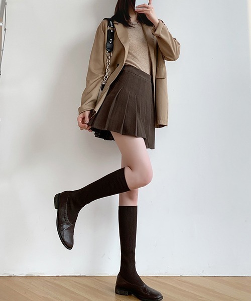 Nia（ニア）の「Nia(ニア)/プリーツミニスカート（スカート・レディース・キャメル/アイボリー/グレー/ライトグレー/ブラック/ベージュ/ブラウン・SMALL/MEDIUM/LARGE/X-SMALL）」の15枚目の写真