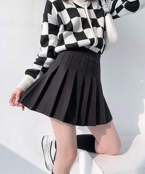 Nia（ニア）の「Nia(ニア)/プリーツミニスカート（スカート・レディース・キャメル/アイボリー/グレー/ライトグレー/ブラック/ベージュ/ブラウン・SMALL/MEDIUM/LARGE/X-SMALL）」の12枚目の写真