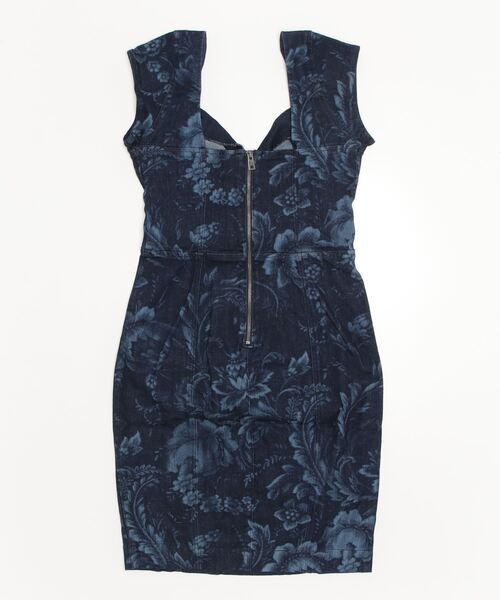 Guess（ゲス）の「Eco Adie Denim Dress（ワンピース・レディース・ブルー・MEDIUM/SMALL/X-SMALL）」の3枚目の写真