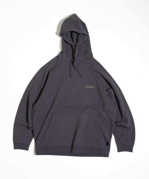 PENDLETON（ペンドルトン）の「【PENDLETON/ペンドルトン】バックプリントフーディ ラグラン ビッグシルエット（パーカー・メンズ・グレイッシュベージュ/チャコールグレー/ネイビー・M/L）」の4枚目の写真