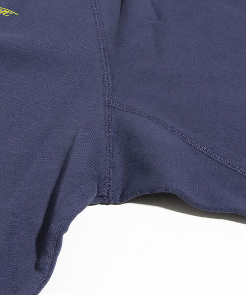 PENDLETON（ペンドルトン）の「【PENDLETON/ペンドルトン】バックプリントフーディ ラグラン ビッグシルエット（パーカー・メンズ・グレイッシュベージュ/チャコールグレー/ネイビー・M/L）」の19枚目の写真