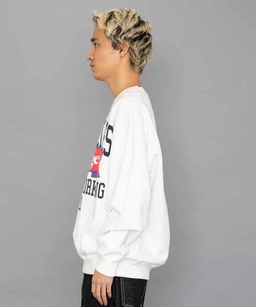 XLARGE（エクストララージ）の「XL RECORDS CREWNECK SWEAT（スウェット・メンズ・ブラック/ライトブルー/オフホワイト・S/M/L/XL）」の10枚目の写真