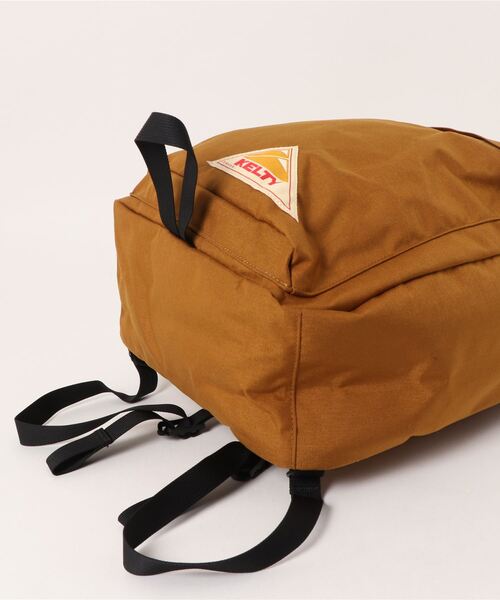 KELTY(ケルティ)の「縦型バックパック【KELTY】 TABLELAND(バックパック/リュック・レディース・オリーブ/ネイビー/ブラック/マスタード/ブラウン系その他/ダークグレー/タン/セージグリーン/モカ・FREE)」の12枚目の写真
