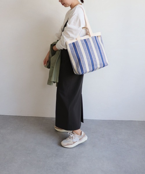 COLDE （コルデ）の「ストライプ2wayトートバッグ（トートバッグ・レディース・ブルー/ブラック/ベージュ・FREE）」の12枚目の写真