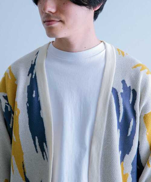 ITEMS URBANRESEARCH（アイテムズ アーバンリサーチ）の「マシンウォッシャブル 総柄ニットカーディガン（カーディガン/ボレロ・メンズ・アイボリー/ブラック・MEDIUM/LARGE）」の17枚目の写真