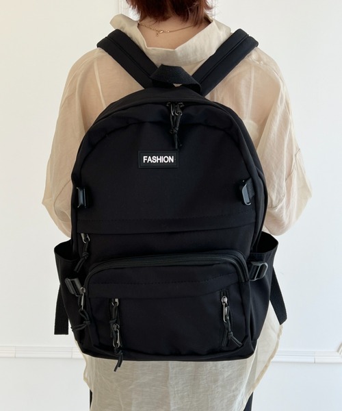 thank U more(サンキューモア)の「シンプルリュックサック 【A4対応】バックパック アウトポケット付き(バックパック/リュック・レディース・ホワイト/ブラック・FREE)」の3枚目の写真