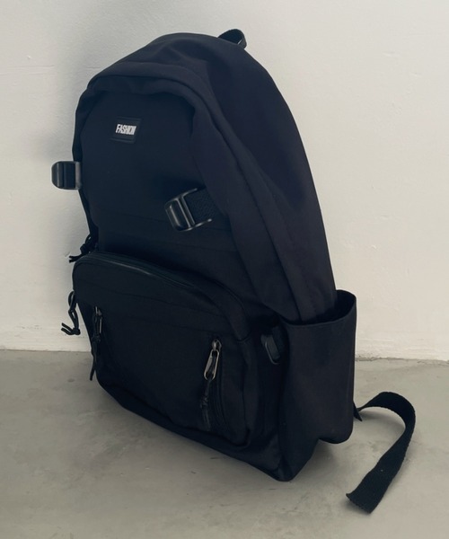 thank U more(サンキューモア)の「シンプルリュックサック 【A4対応】バックパック アウトポケット付き(バックパック/リュック・レディース・ホワイト/ブラック・FREE)」の12枚目の写真
