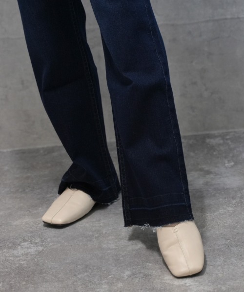 SELECT LEVERY(セレクトリベリー)の「柔らかレーヨン混デニム裾カットオフバギーパンツ(デニムパンツ・レディース・ネイビー/ワンウォッシュ/ブルー・SMALL/X-LARGE/MEDIUM/LARGE)」の14枚目の写真