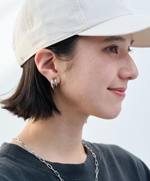 green label relaxing(グリーンレーベルリラクシング)の「2ライン イヤリング(イヤリング・レディース・シルバー/ゴールド・FREE)」の4枚目の写真