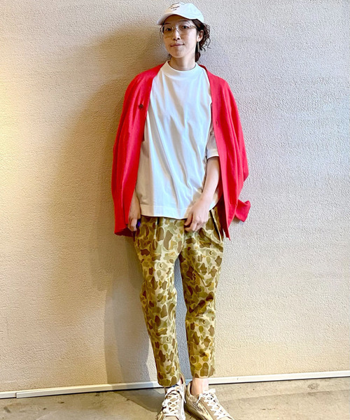 JOURNAL STANDARD LUXE(ジャーナルスタンダード ラックス)の「RCテンジクVネックドルマンカーディガン(カーディガン/ボレロ・レディース・ブラック/ベージュ/ピンク・FREE)」の14枚目の写真