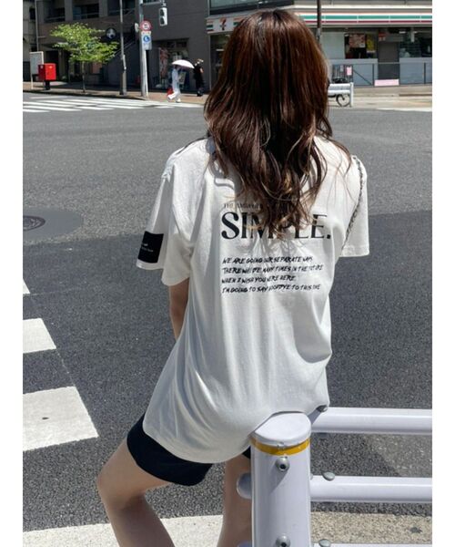 EVRIS（エヴリス）の「SIMPLEロゴBIG Tシャツ（Tシャツ/カットソー・レディース・ブラック/グレー/ホワイト・FREE）」の21枚目の写真