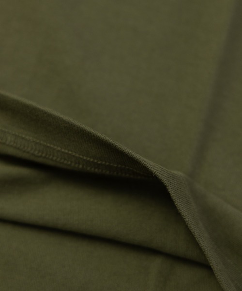 HANES（ヘインズ）の「Hanes ビーフィー ヘビーオンス クルーネック ショートスリーブ Ｔシャツ H5180（Tシャツ/カットソー・メンズ・ネイビー/ダークグレー/ダークグリーン/グリーン系/ホワイト/ダークパープル/ブラック/グレー・XL/L/M）」の10枚目の写真