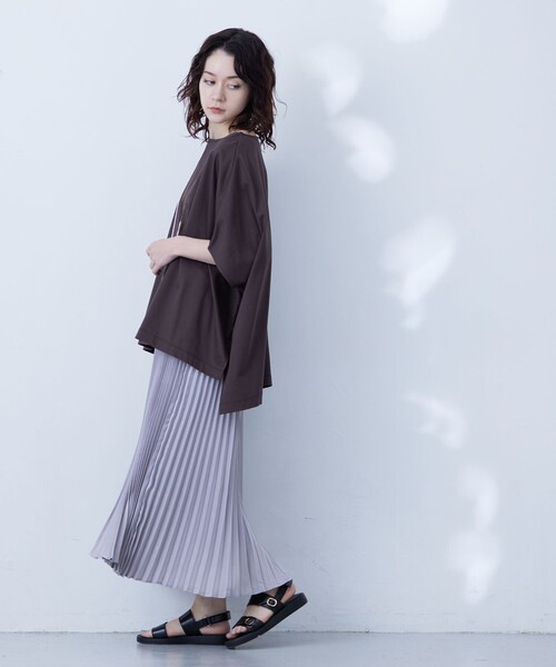 J.PRESS YORK STREET(ジェイプレスヨークストリート)の「【WOMEN】ファブリックスリーブ プルオーバー(Tシャツ/カットソー・レディース・ブラウン系/ネイビー系/オレンジ系/ホワイト系/ブルー系・F)」の8枚目の写真