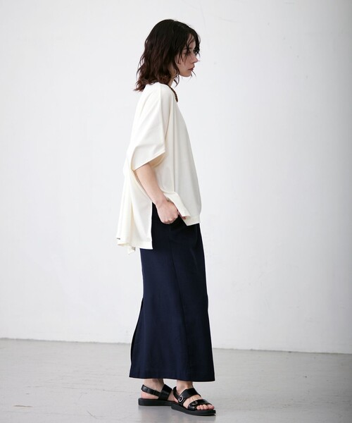 J.PRESS YORK STREET(ジェイプレスヨークストリート)の「【WOMEN】ファブリックスリーブ プルオーバー(Tシャツ/カットソー・レディース・ブラウン系/ネイビー系/オレンジ系/ホワイト系/ブルー系・F)」の11枚目の写真