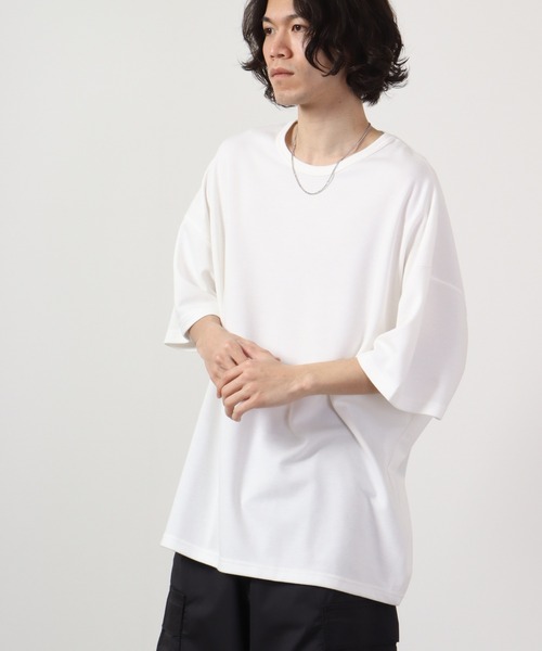 FUNALIVE(ファンアライブ)の「TRポンチオーバーサイズ半袖TEE(Tシャツ/カットソー・メンズ・グリーン/キャメル/チャコールグレー/ブラック/ホワイト/カーキ/ベージュ/ブラウン/グレー/ブルーグレー/ワイン/ライトピンク/ネイビー・FREE)」の16枚目の写真